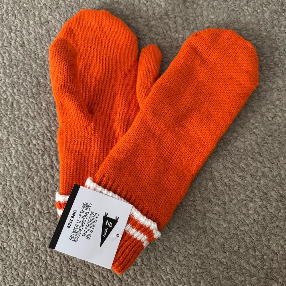 NWT New Adult Orange Knit Mittens